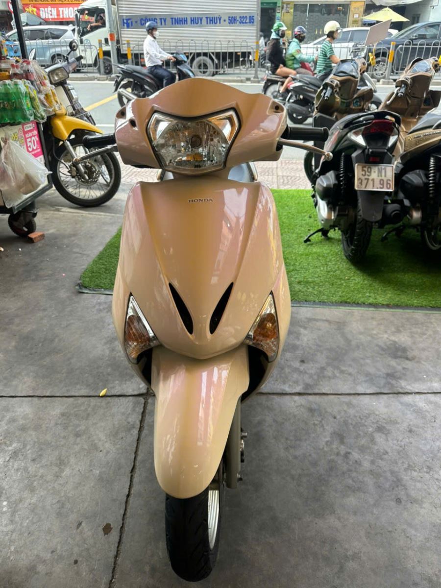 HONDA LEAD 110CC ĐỜI 2010 BS 54F5-1266 – XE CỐP RỘNG TIỆN LỢI, MÁY BỀN GIÁ CỰC TỐT